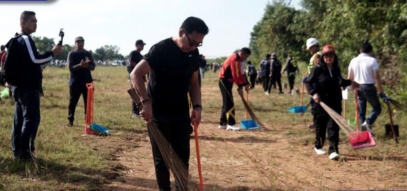 Peringati Hari Lingkungan Hidup, Pemkab Barito Utara Tanam Pohon dan Bersih Sampah Plastik