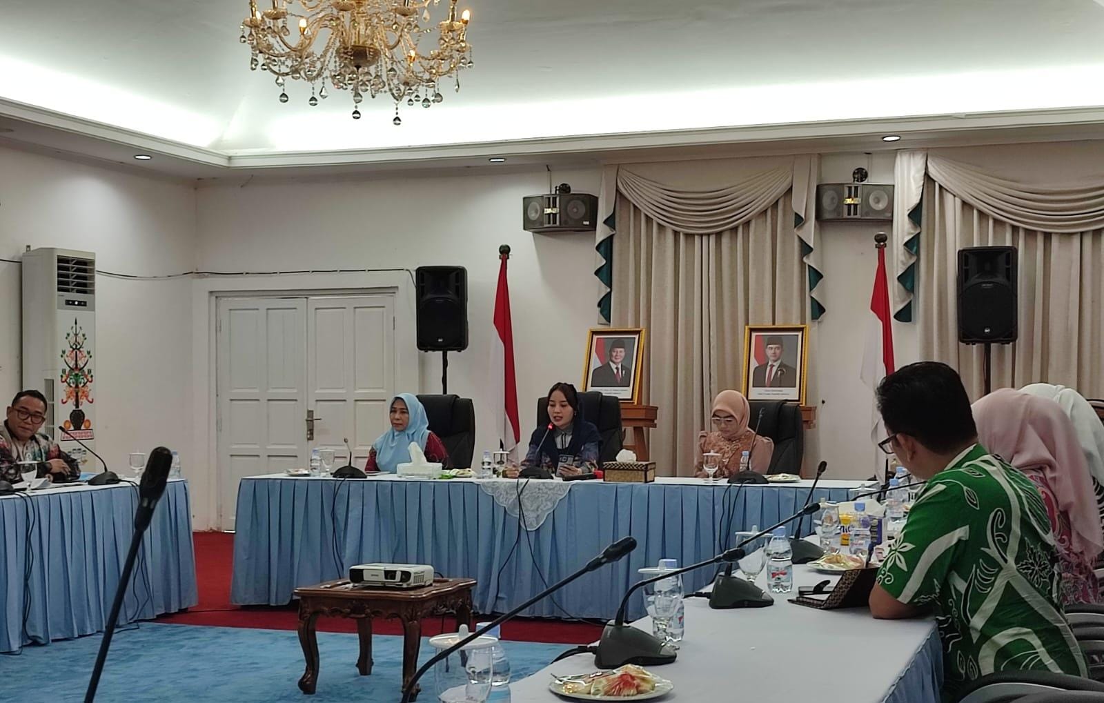 Dekranasda Kalteng Siap Tampilkan Wastra Khas di Jakarta Fashion Week 2026