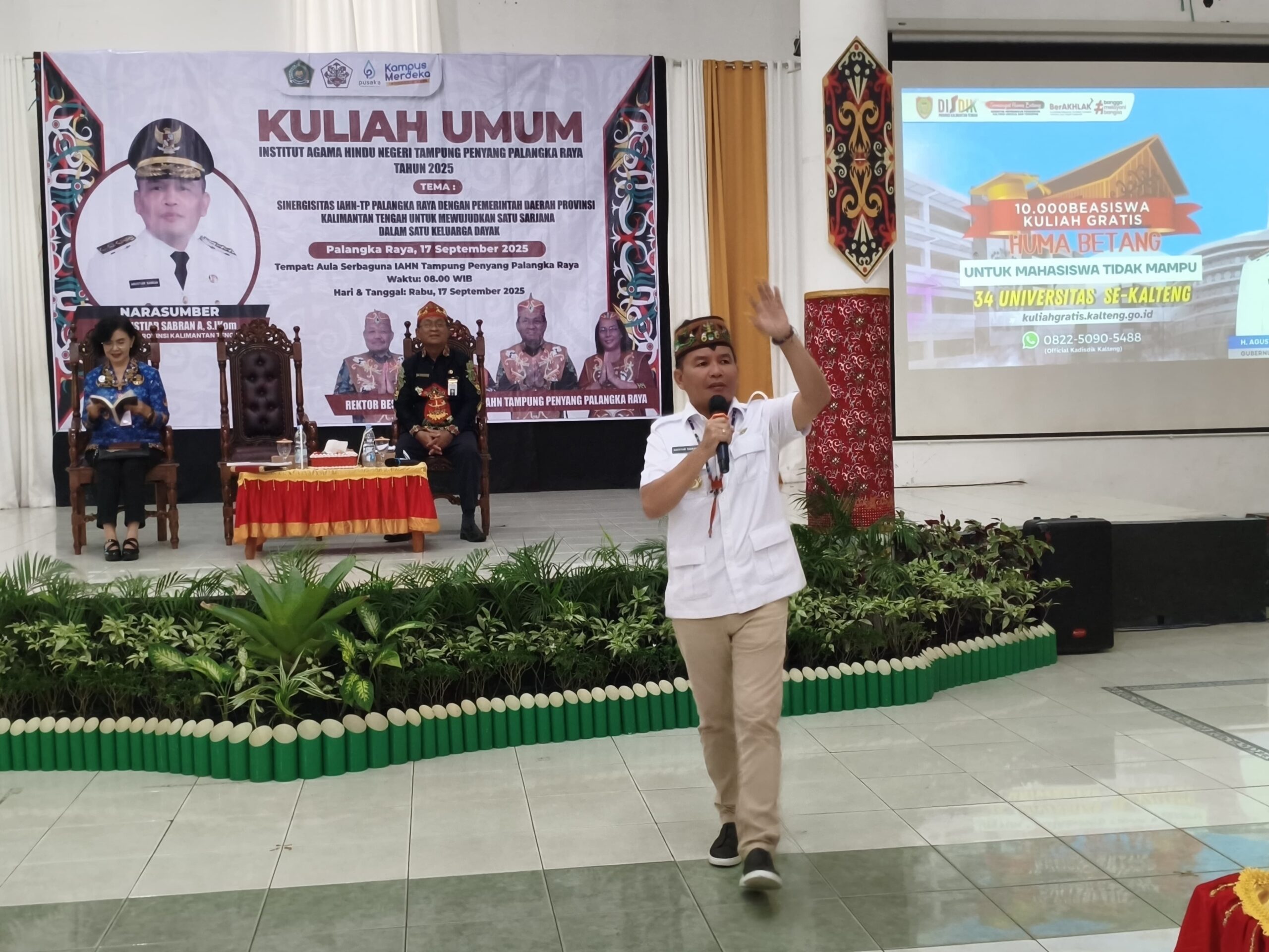Gubernur Kalteng Ceritakan Perjuangan Hidup, Jadi Inspirasi Mahasiswa IAHN-TP