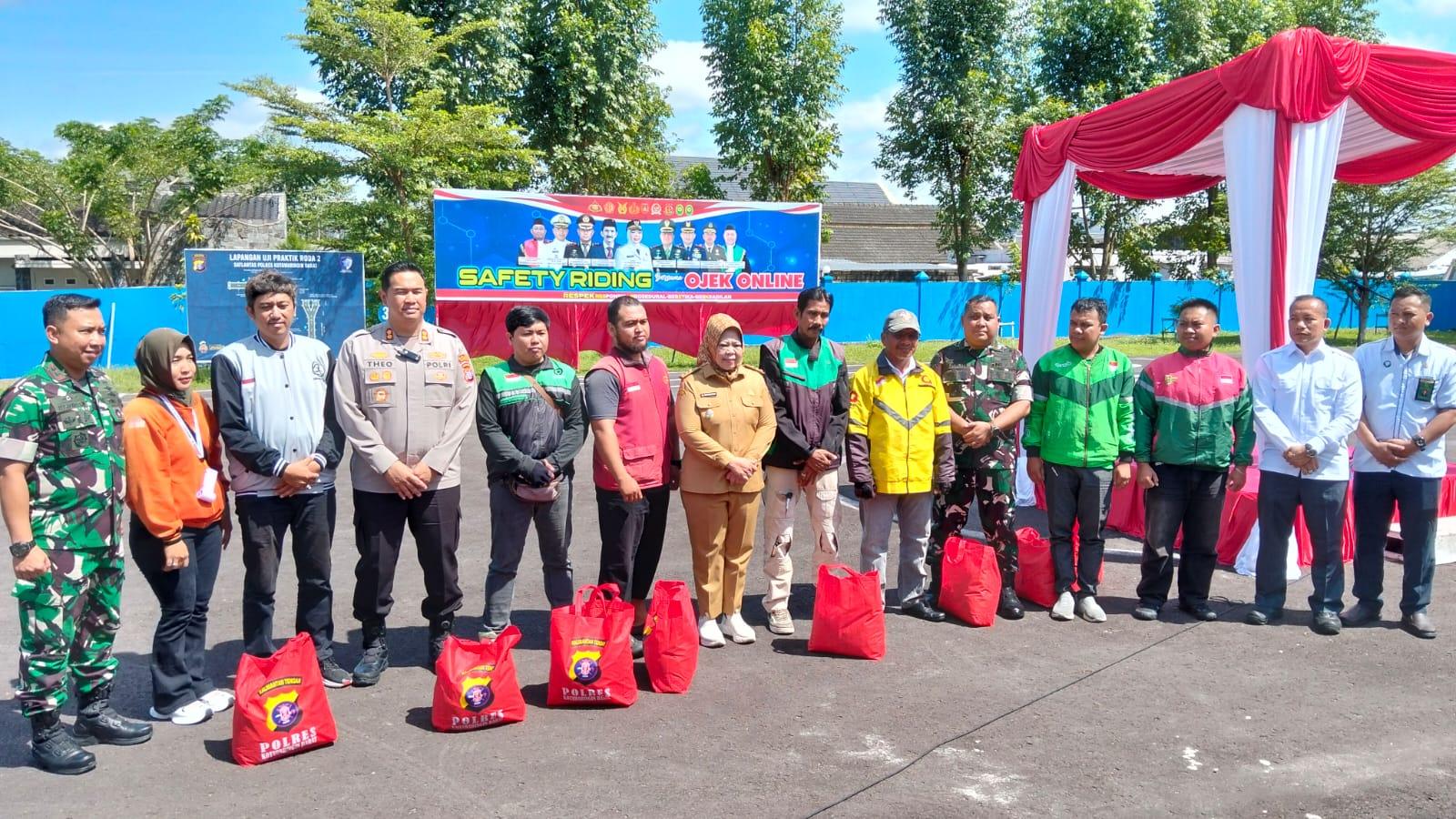 Kapolres Kobar: Kebersamaan Kunci Mewujudkan Daerah Aman dan Damai