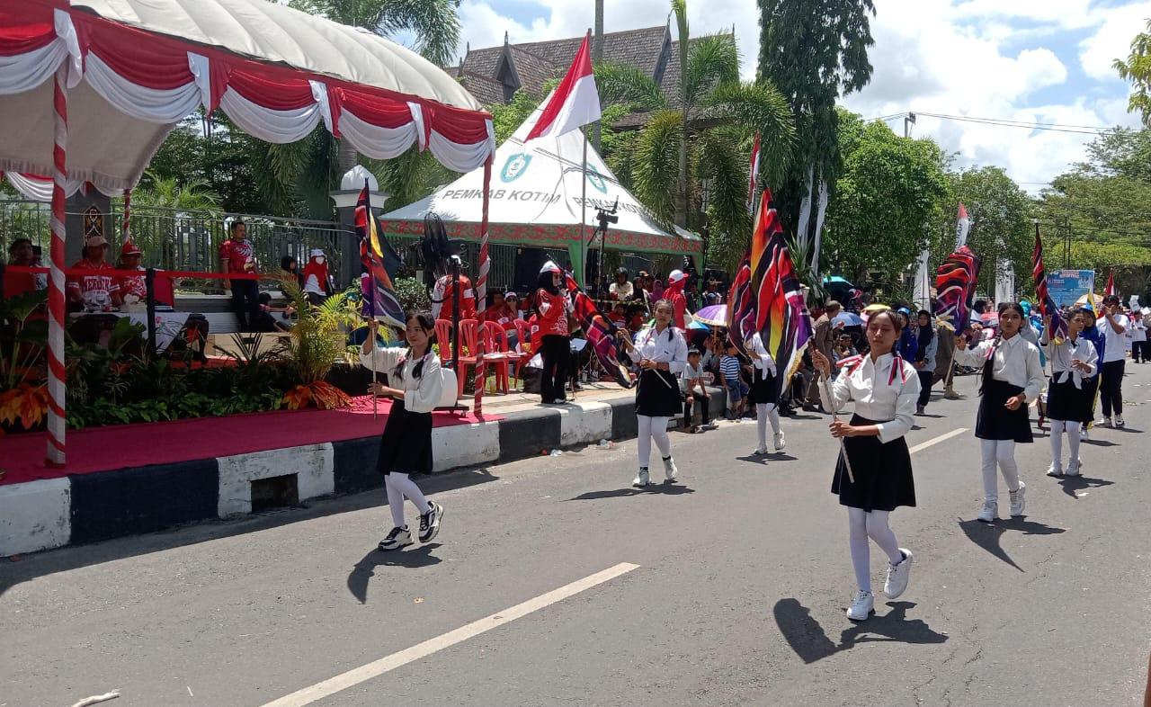 Dari Sepeda Hias hingga Drum Band, Inilah Para Juara Pawai Pembangunan Kotim 2025