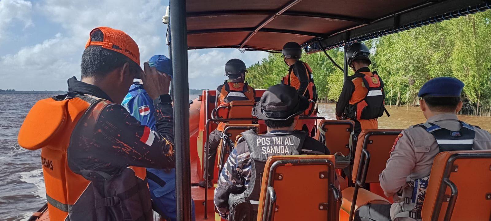 Seorang Penumpang Kapal Rute Sampit-Semarang Melompat ke Laut