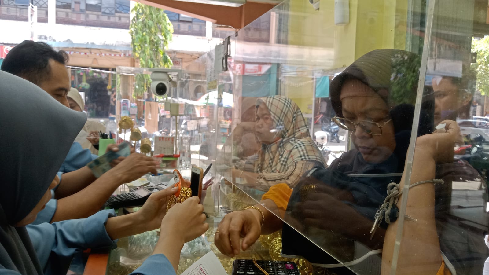 Kenaikan Harga Emas di Sampit Pecah Rekor, Emas 999 Tembus Rp 1,95 Juta per Gram