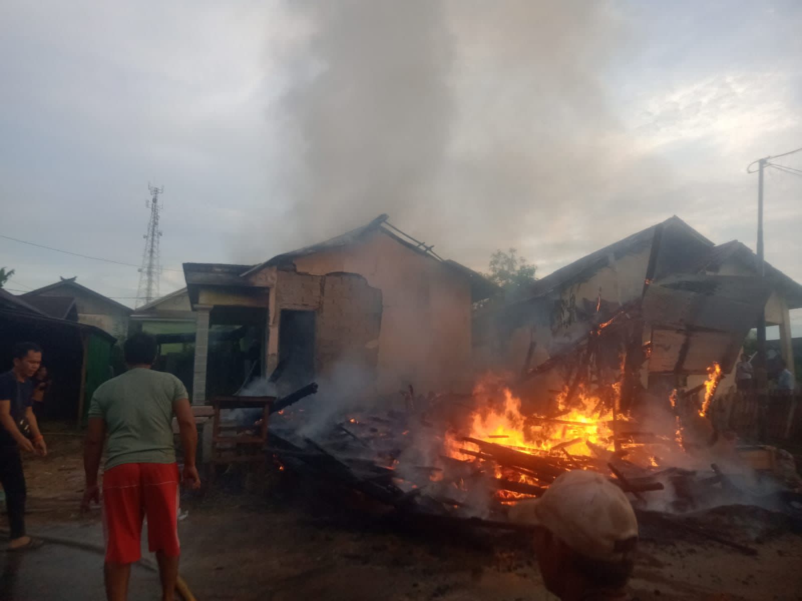 Satu Rumah dan Kios di Pundu Ludes Terbakar, Diduga Akibat Korsleting Listrik