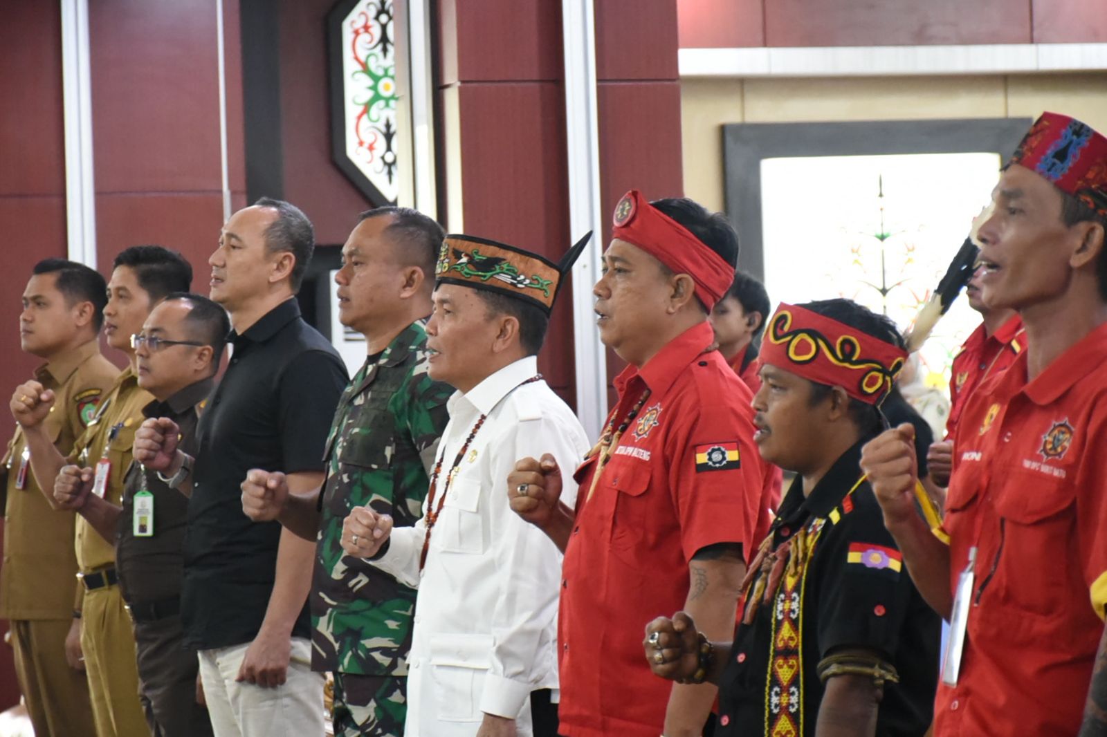 Buka Rakerwil Pertama TBBR Kalteng, Gubernur Dorong Masyarakat Dayak Jadi Pelaku Utama Pembangunan