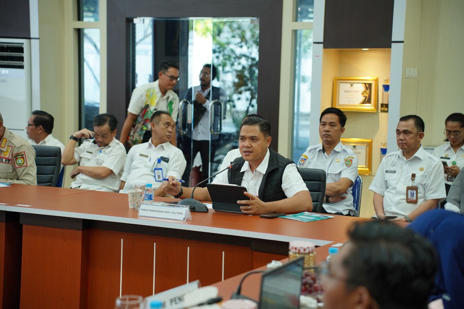 Plt Kadisdik Kalteng: Digitalisasi dan Keterbukaan Informasi Bisa Menghemat Anggaran