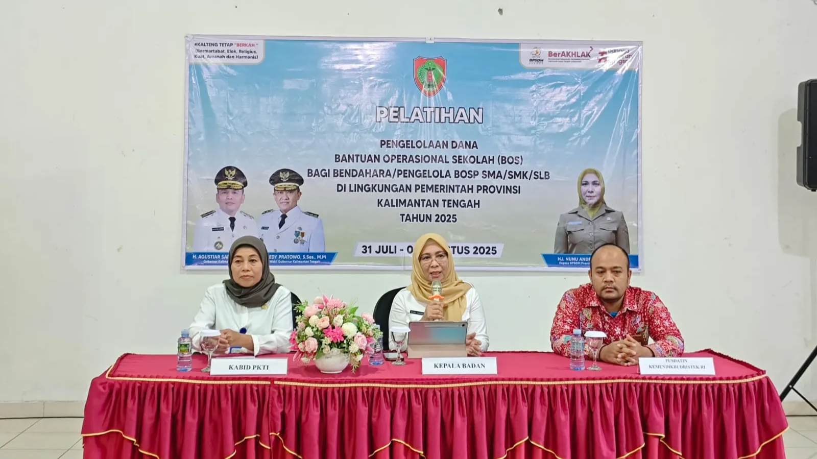 Pelatihan Pengelolaan Dana BOS Kalteng Ditutup, Gubernur Tekankan Transparansi dan Mutu Layanan Pendidikan