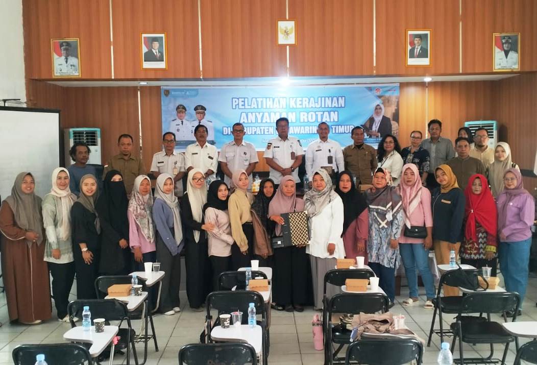 Dongkrak Nilai Ekonomi Rotan, Pemprov Kalteng Latih 25 Pelaku IKM Kotim Kerajinan Anyaman