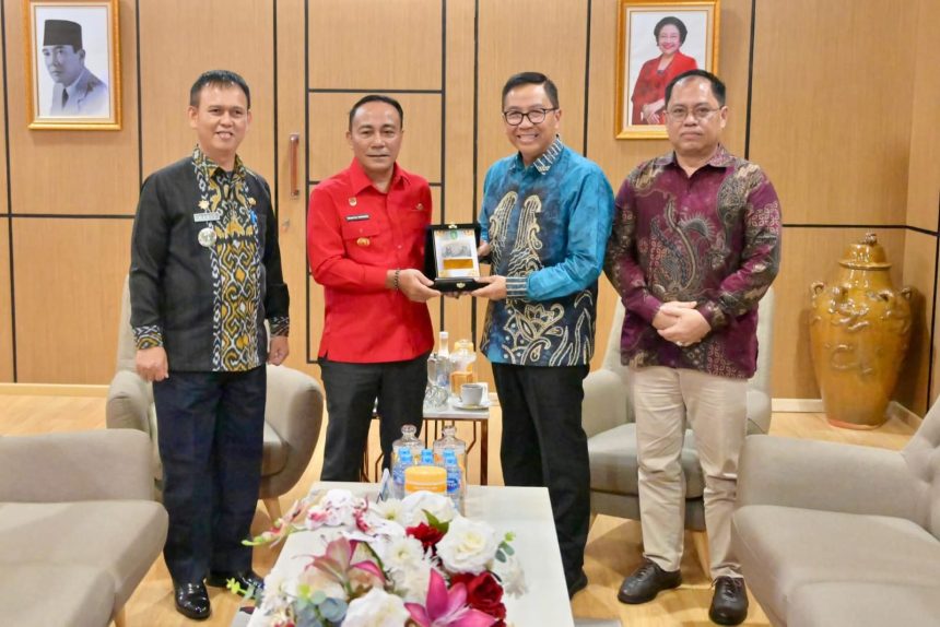 Pemprov Kalteng dan Kalbar Sinergi Percepat Jalan Penghubung Jembatan Jelai
