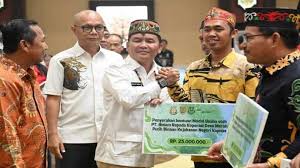 Gubernur Agustiar Tegaskan Koperasi Merah Putih sebagai Motor Pembangunan Ekonomi Lokal