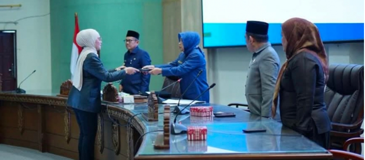 Dokumen LHP Tak Kunjung Dibagikan, Fraksi KIR DPRD Barut Tahan Pandangan Umum