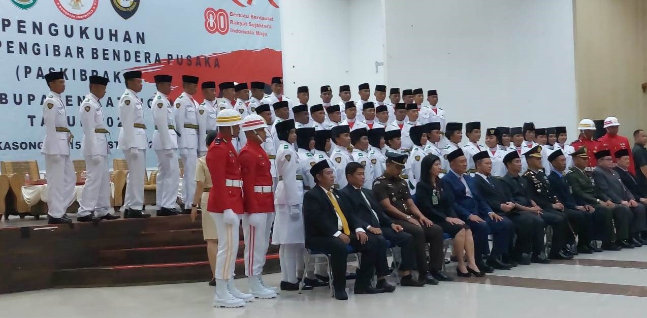 Bupati Saiful Ingatkan Integritas dan Persatuan pada Anggota Paskibraka