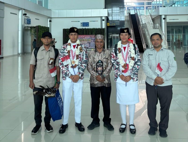 Kesbangpol Sambut Paskibraka Nasional Muara Teweh