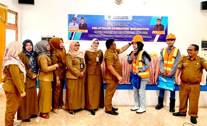 Disnakertranskop Barut Gelar Pelatihan Operator Exaavatacor