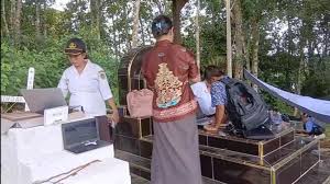 ANBK SMPN 8 Katingan Tengah Dilaksanakan di Kuburan Karena Keterbatasan Jaringan Internet