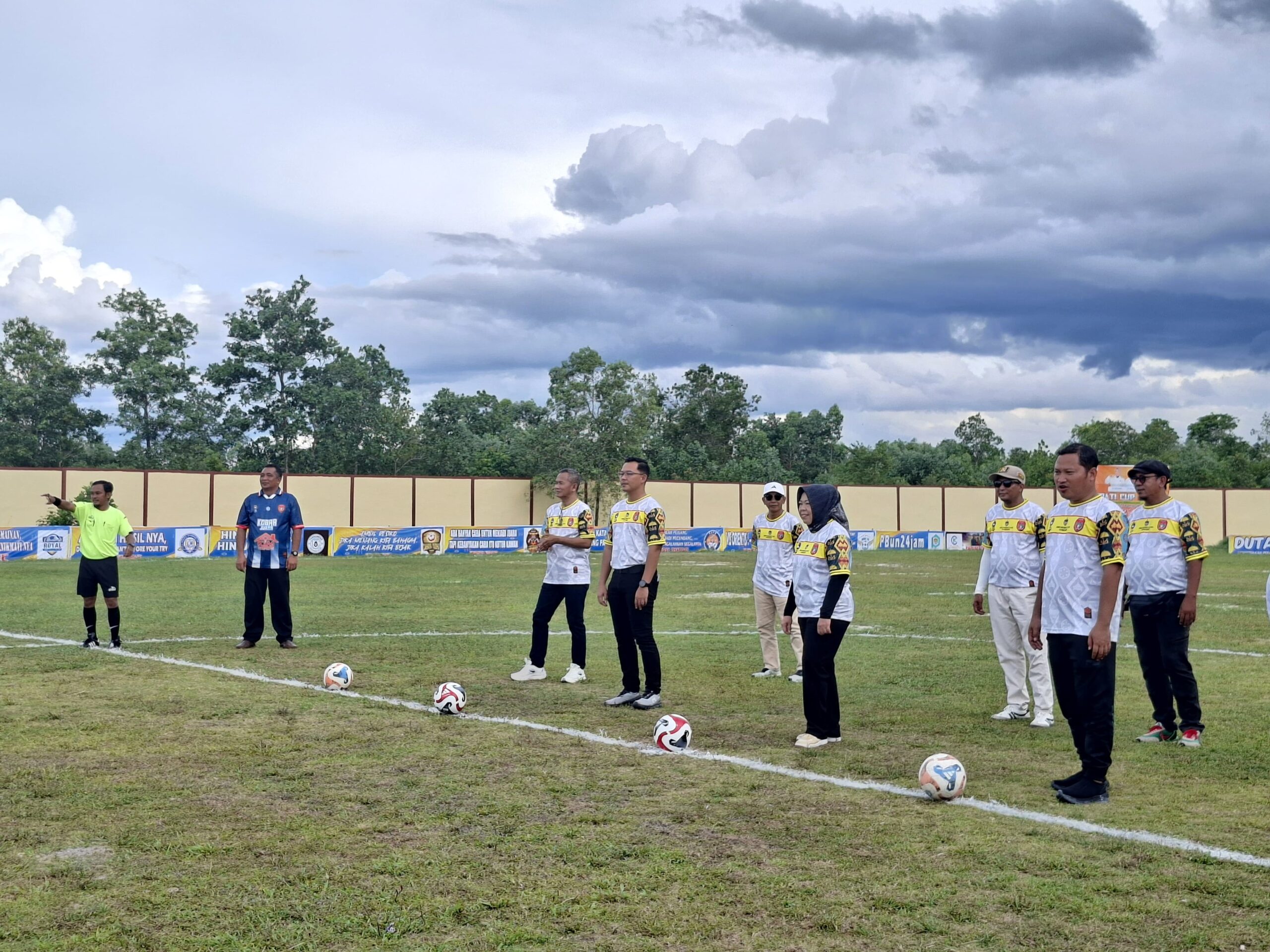 Hidupkan Semangat Sepak Bola, Bupati Cup 2025 Resmi Bergulir di Sport Center
