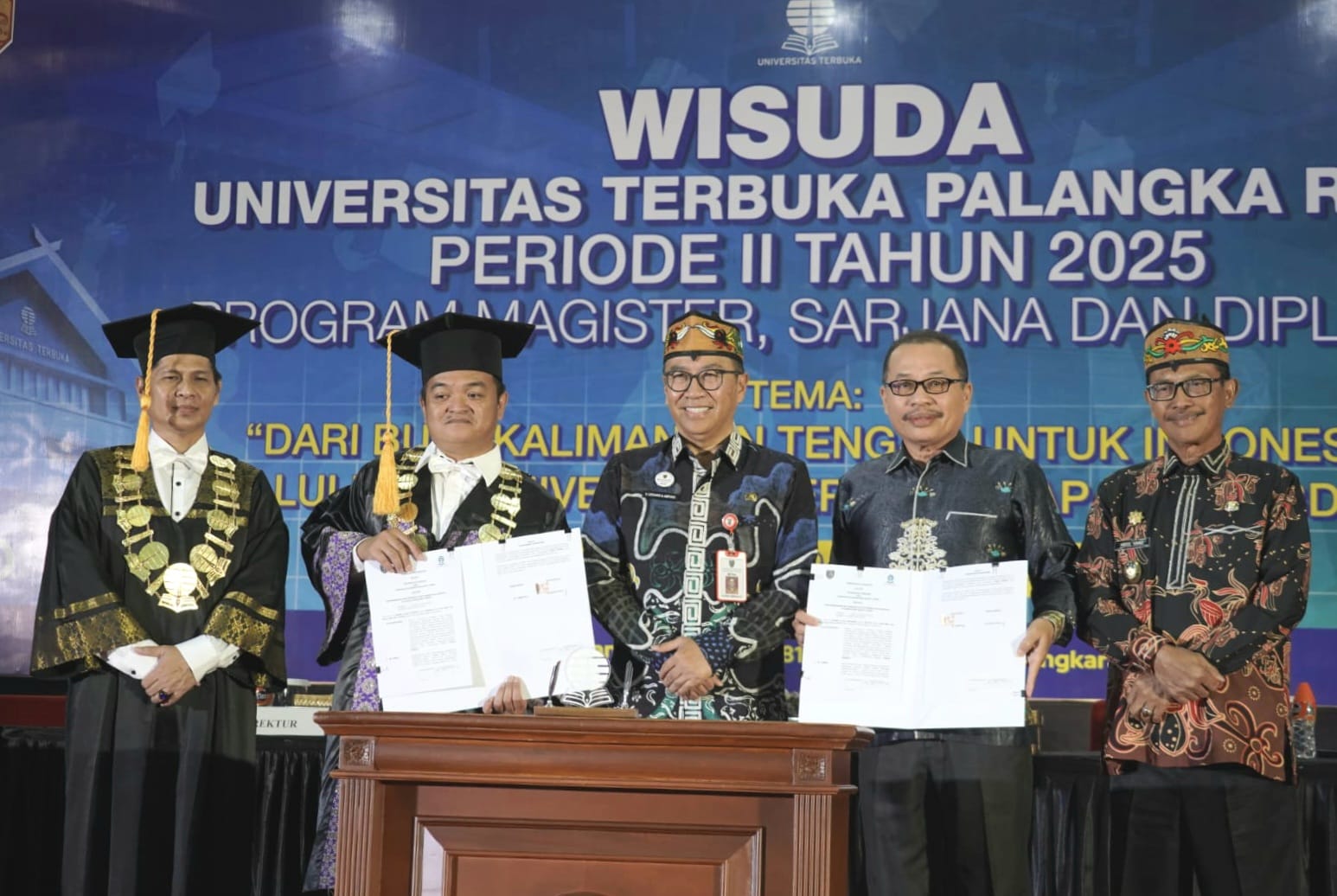 Gubernur Tegaskan SDM Unggul pada Wisuda UT Palangka Raya