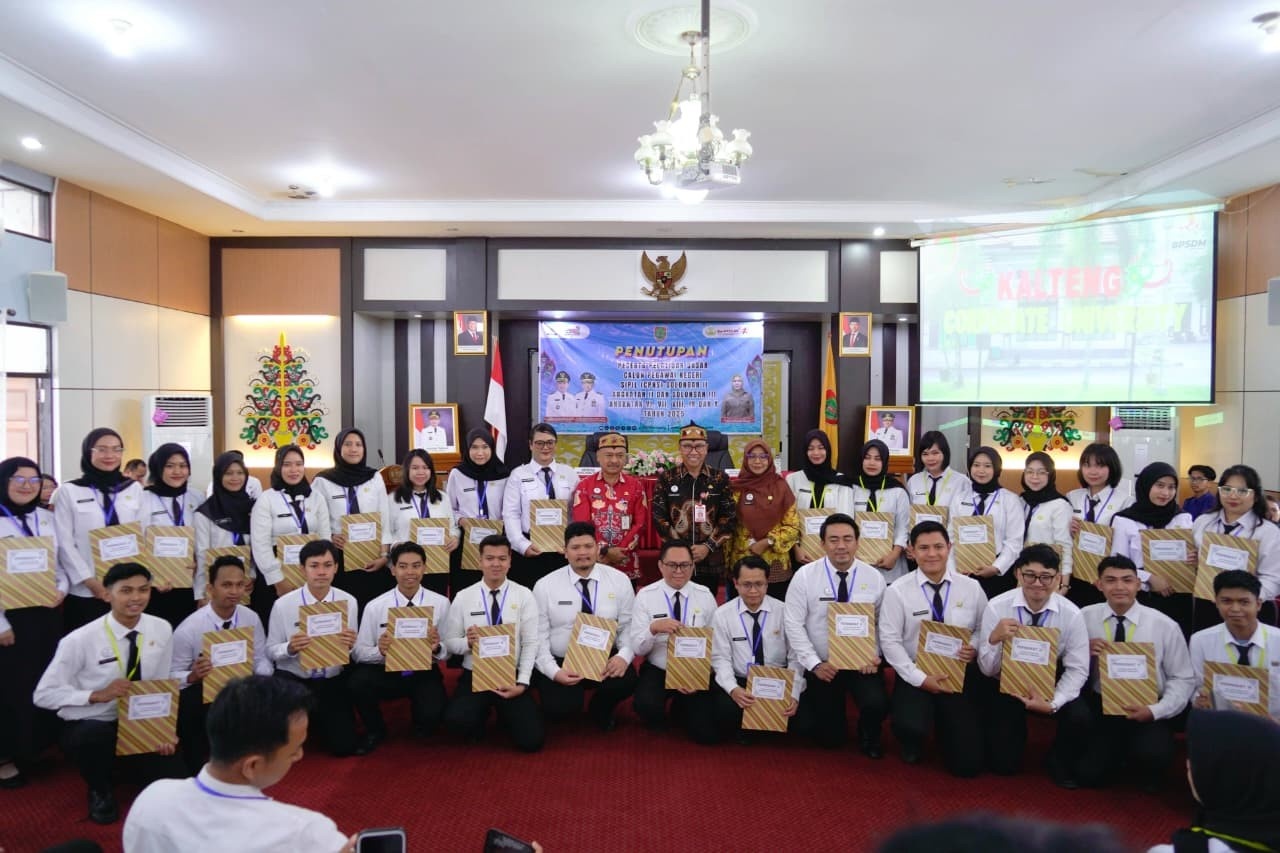 Plt. Sekda Tutup Latsar CPNS, Tekankan Profesionalisme ASN