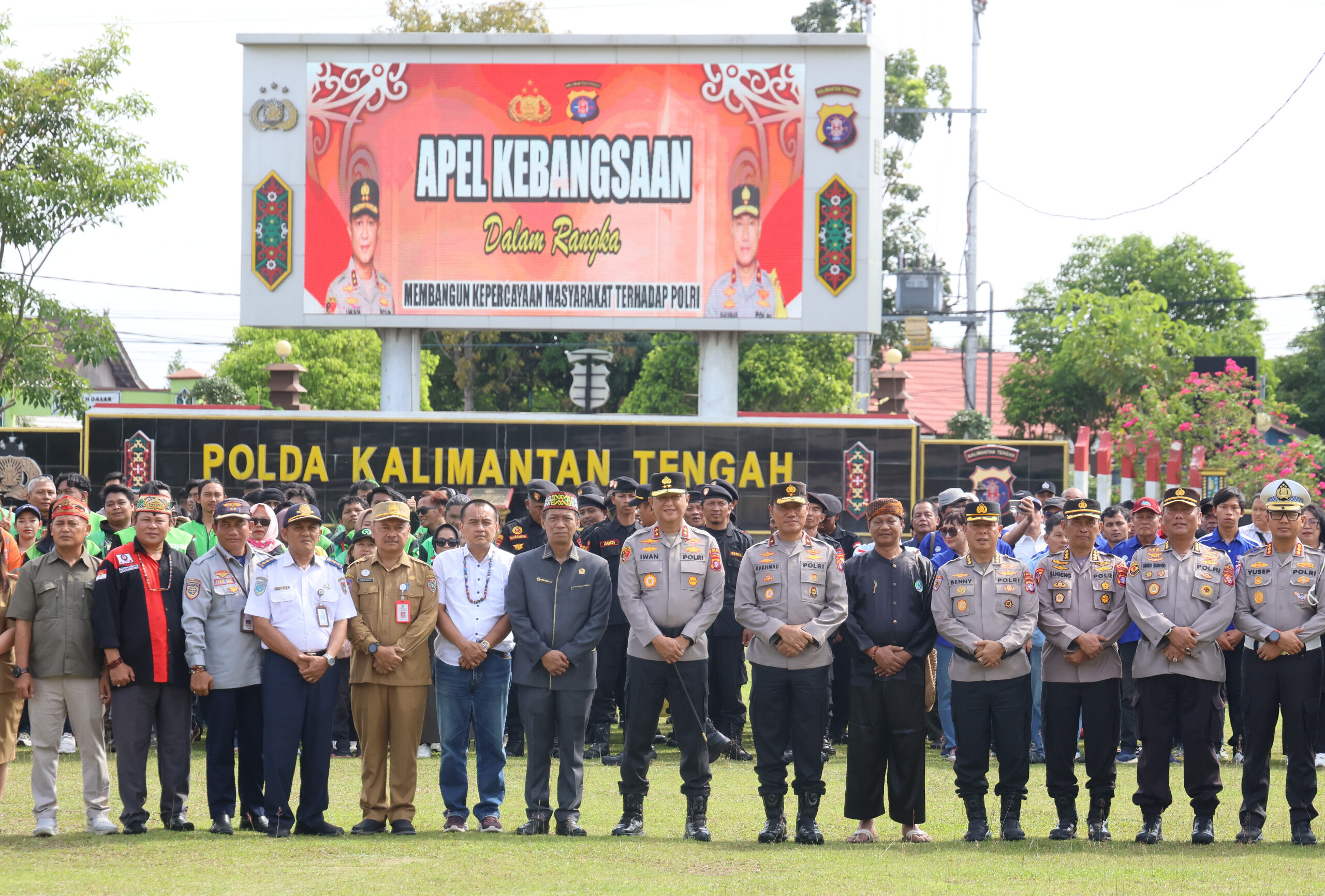 Huma Betang Jadi Semangat Persatuan di Apel Kebangsaan Polda Kalteng