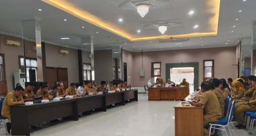 Bupati Kobar Minta OPD Ngebut Benahi AKIP: Target BB, Jangan Santai Lagi!