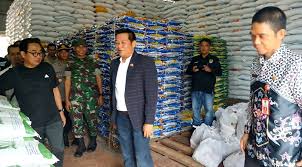 Bupati Barito Utara Luncurkan Program Bantuan Sosial 2025 untuk 918 Warga