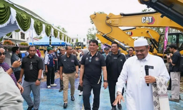 Shalahuddin Perkuat Sinergi Industri Dukung Infrastruktur