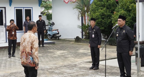 Bupati Barito Utara Tegaskan Disiplin dan Pelayanan Prima di DPMPTSP