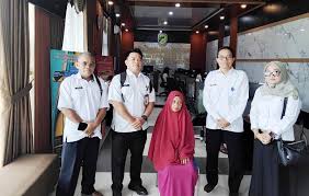 Disdukcapil Barito Utara Lakukan Pengecekan Biometrik Warga Terlantar