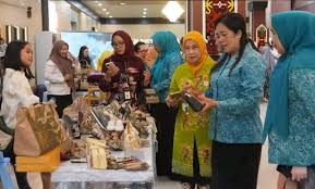 Ketua PKK Pusat Kunjungi Kalimantan Tengah Strategis