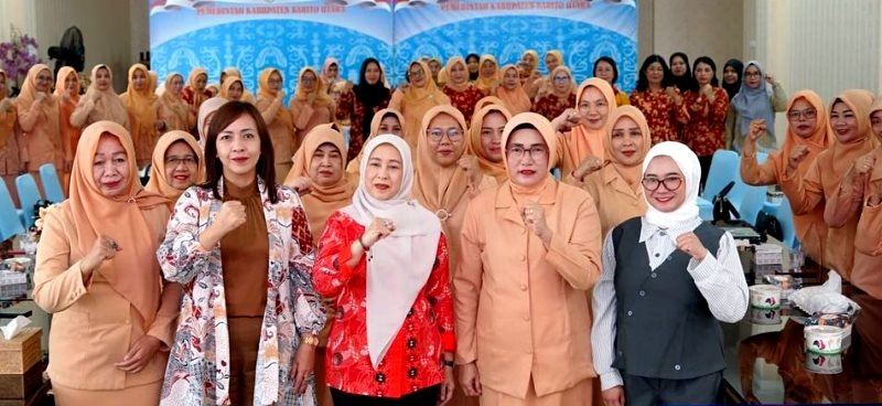 Beauty Class Warnai Upaya Pemberdayaan Perempuan DWP Barito Utara