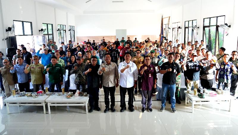 Kunker ke Montallat, Bupati Barito Utara Pastikan Pembangunan Merata