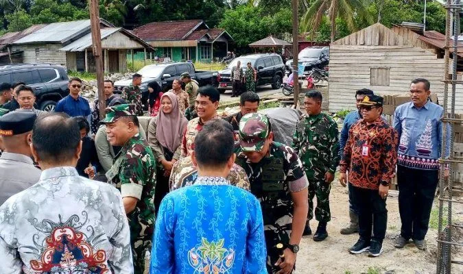 Bupati Barito Utara Tinjau Pembangunan Koperasi Merah Putih di Desa Trahean