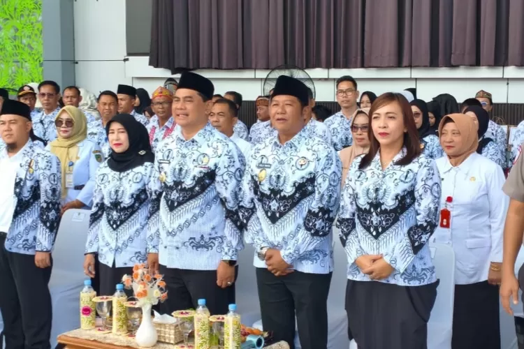 HUT Ke-80 PGRI, Bupati Barito Utara Soroti Tantangan dan Profesionalisme Guru
