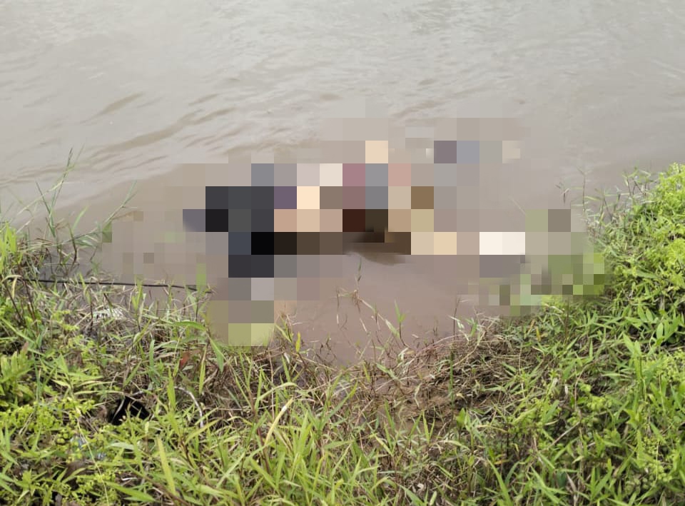 Mayat Pria Tanpa Identitas Ditemukan Mengapung di Sungai Katingan