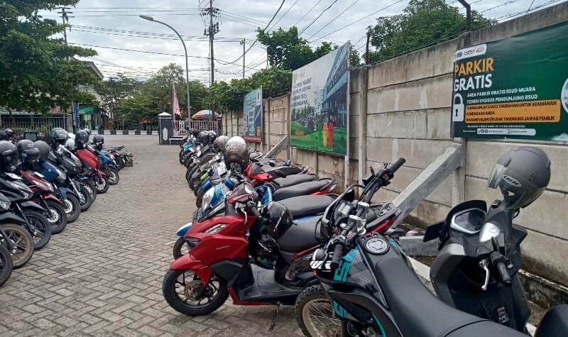 Parkir di RSUD Muara Teweh Gratis, Warga Diminta Laporkan Pungli