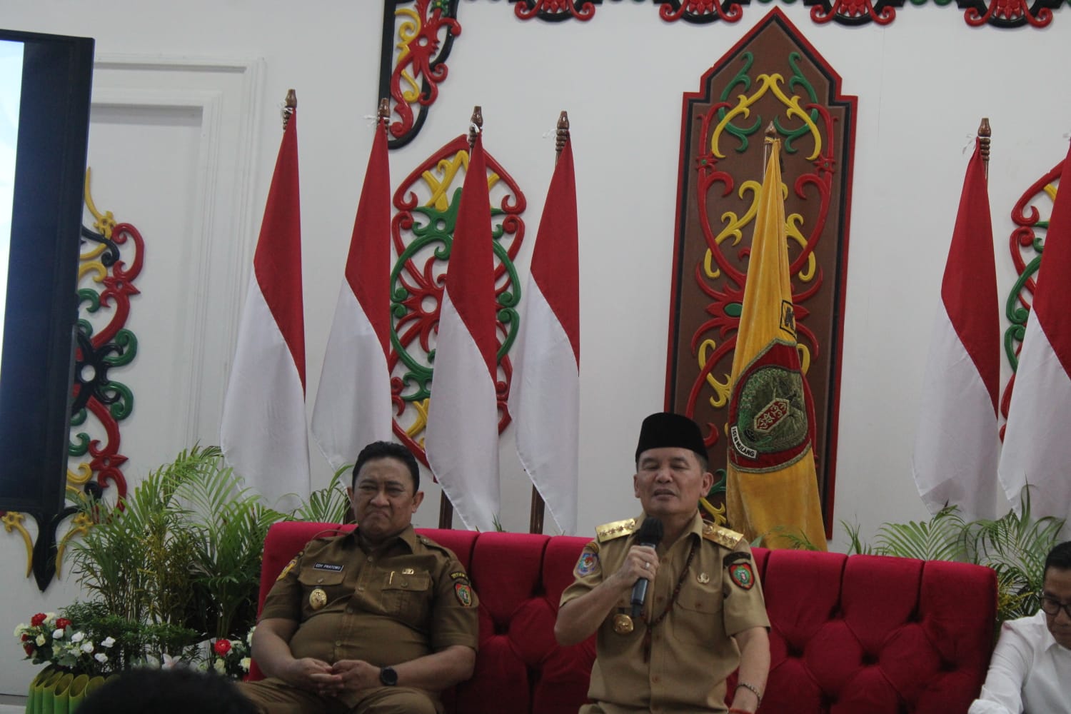 Agustiar Sabran: Warga Bisa Akses Berbagai Bantuan di Kartu Huma Betang Sejahtera