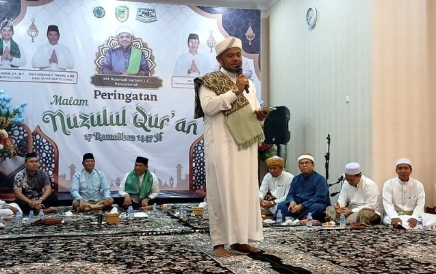 Bupati dan Warga Hadiri Peringatan Nuzulul Quran, KH Rusmadi Sampaikan Keutamaan Lailatul Qadar