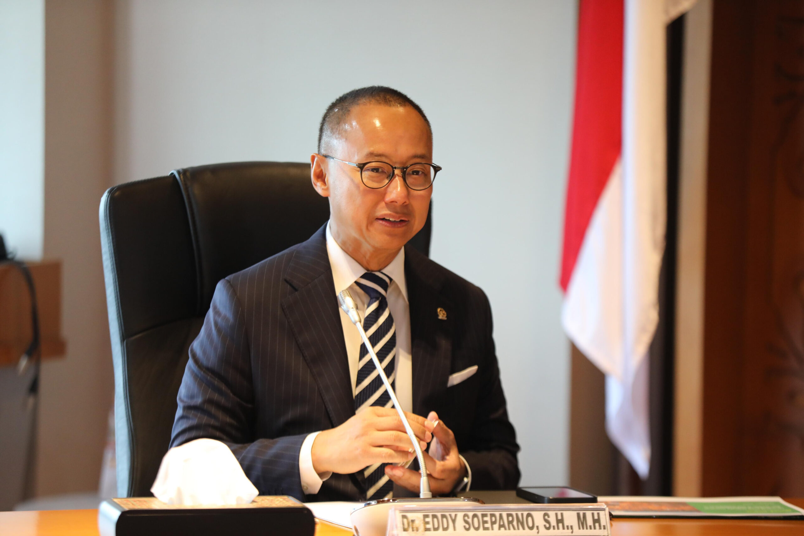 wakil ketua mpr eddy soeparno menyayangkan aksi premanisme y x2pw