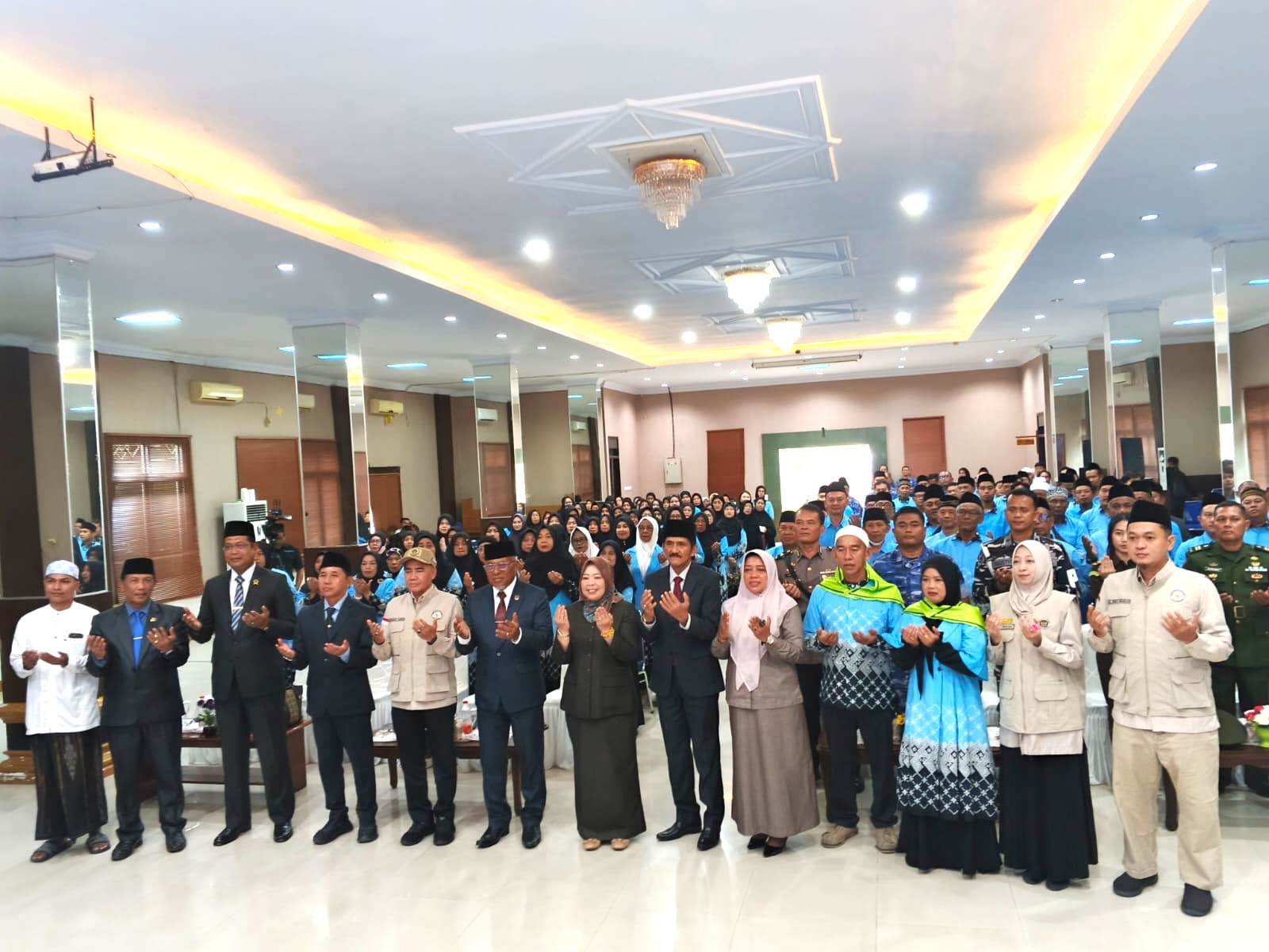 161 Jemaah Haji Kobar Dilepas, DPRD Harap Pulang Sehat dan Mabrur