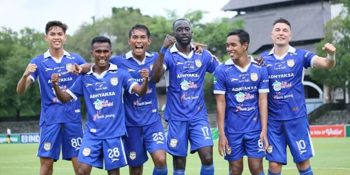 adhyaksa fc 2436965800