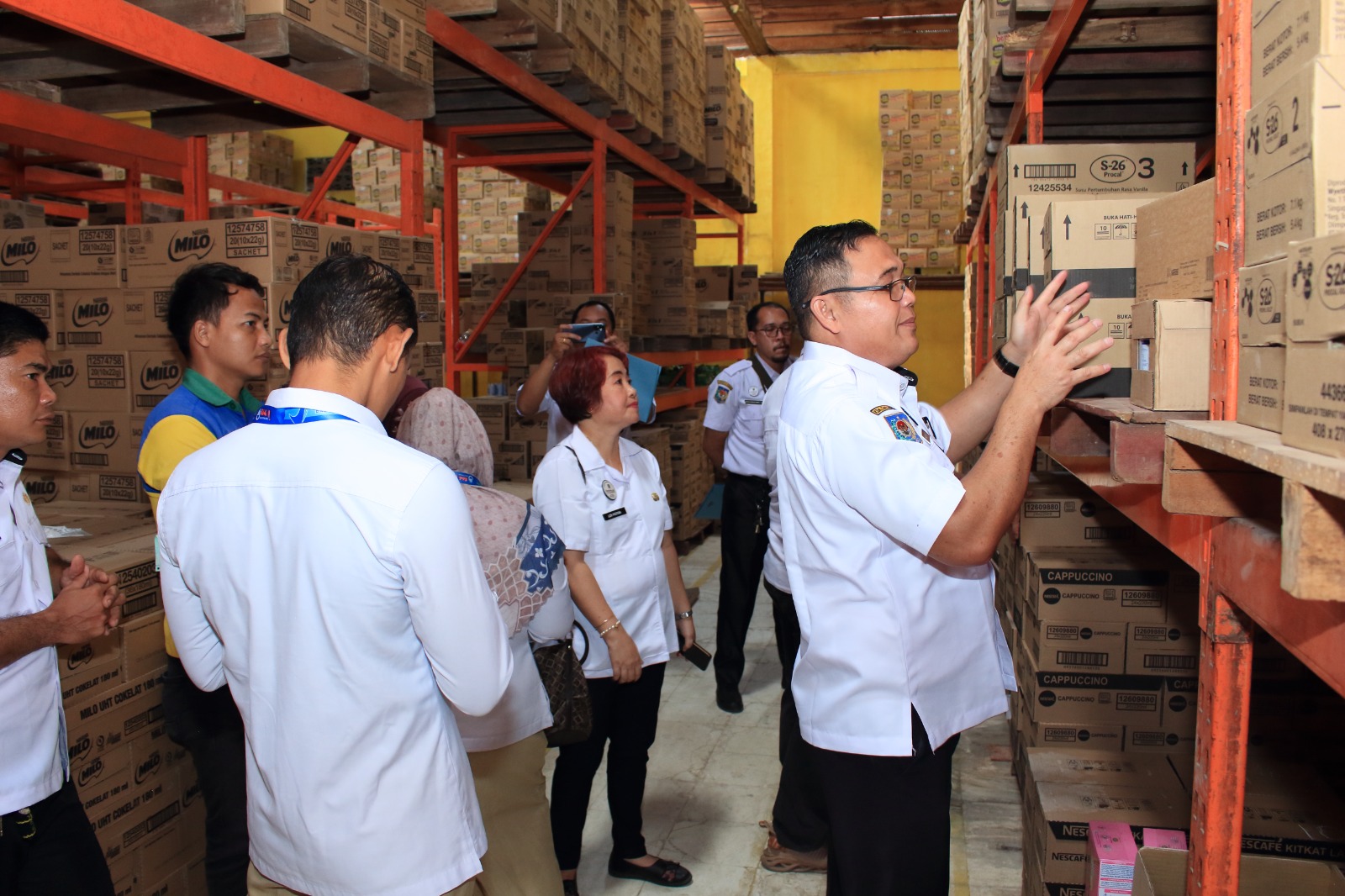 Sidak di Palangka Raya, Disdagperin Kalteng Awasi Susu Formula Diduga Bermasalah