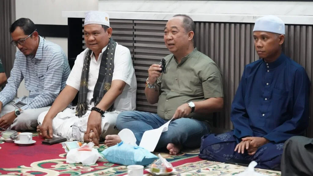 Ramadan jadi Momentum Perkuat Kekompakan di DLH Kalteng