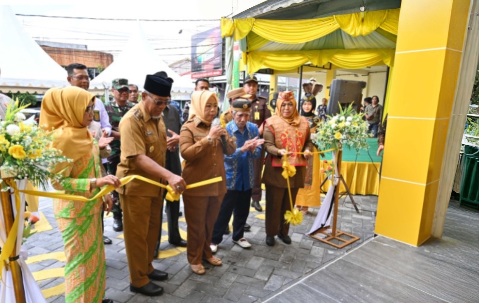 Disulap jadi Ikon Baru Kota, Pasar Seni ‘Kiai Gede’ Resmi Dibuka Bupati Kobar