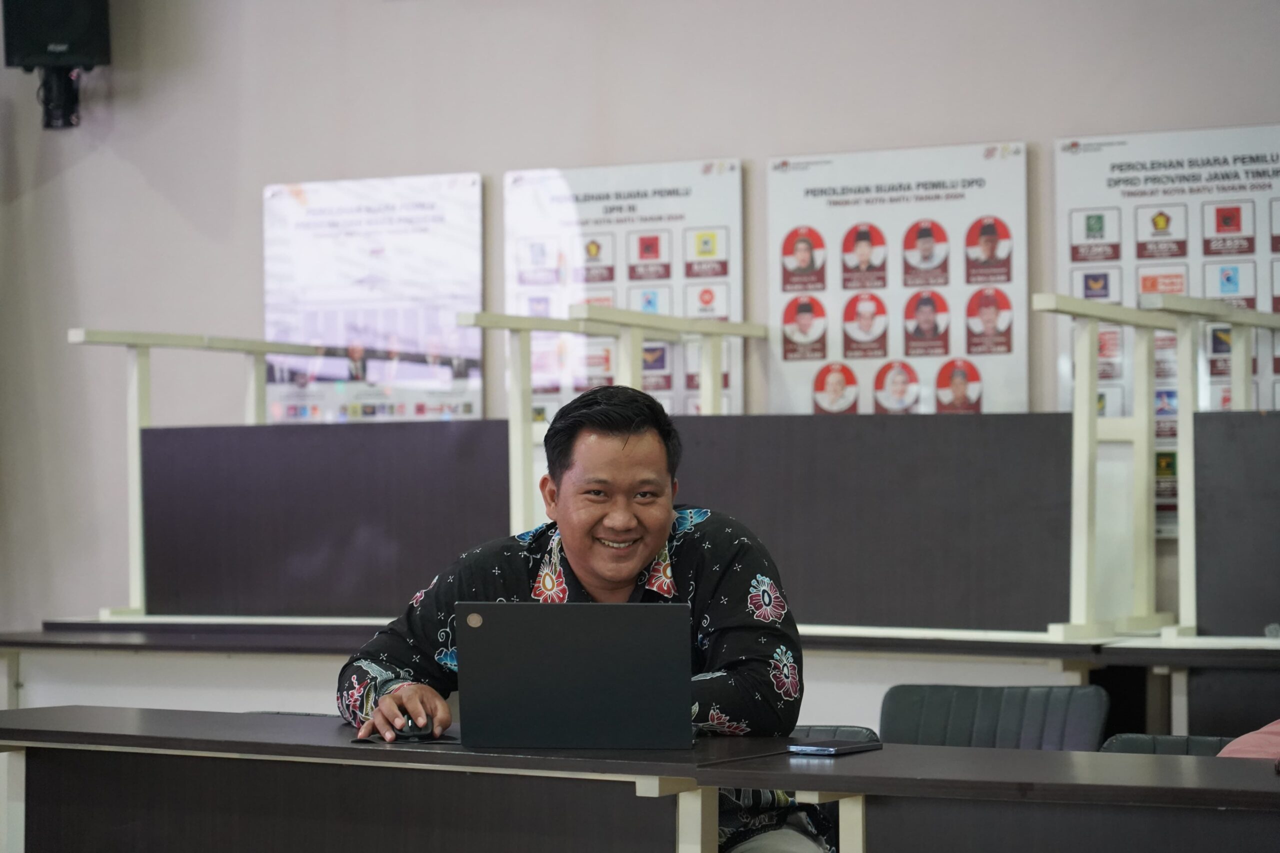 Mendudukkan Kedaulatan Hak Pilih, Lebih dari Sekadar Angka di Atas Kertas