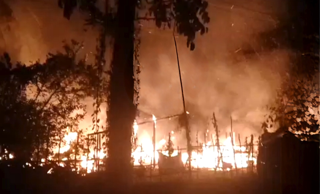 Warung di KM 12 Pangkalan Bun Terbakar, Warga Sempat Mendengar Ledakan 