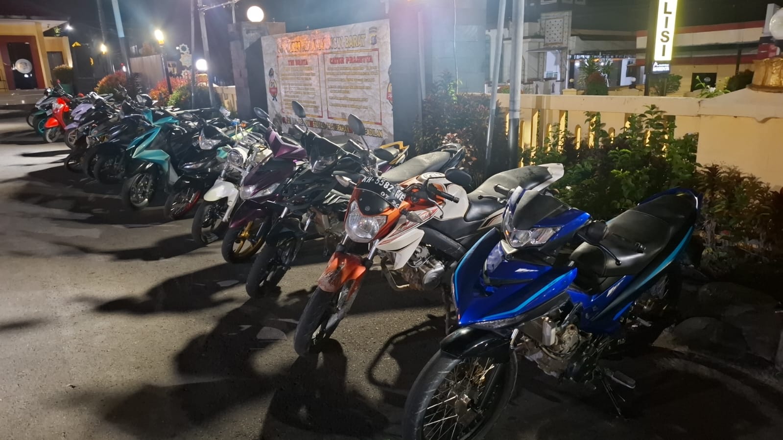 Polisi Sikat 20 Motor Knalpot Brong saat Patroli Malam di Pangkalan Bun
