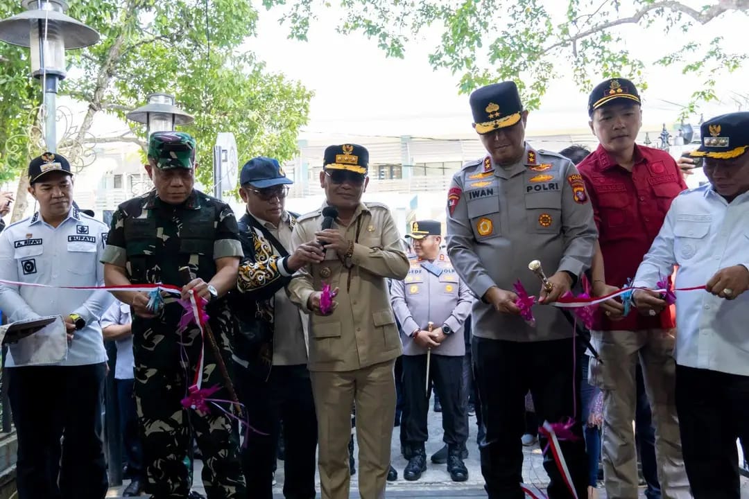 Panen Raya di Kapuas, Gubernur Resmikan Pembangunan Dermaga Water Front City