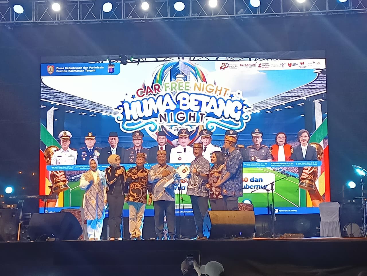 Gubernur Resmikan Pos Pengamanan Polisi di Bundaran Besar Palangka Raya