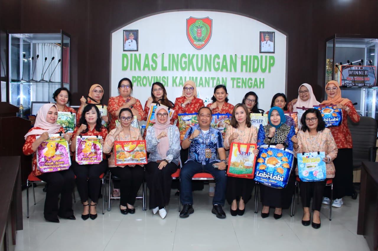 DLH Kalteng Jadikan Kalampangan Pilot Project Daur Ulang Sampah Plastik