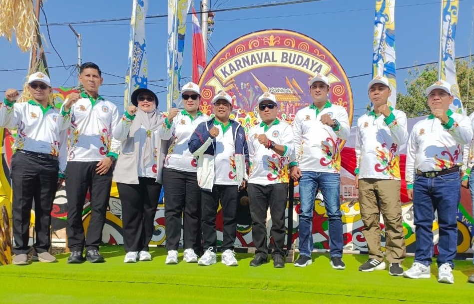 Ketua DPRD Murung Raya: Karnaval Budaya Bukan Sekadar Hiburan